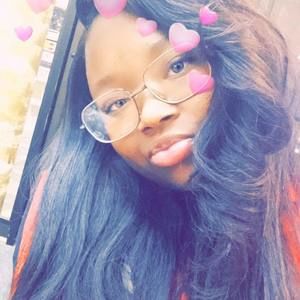 Meet your Posher, Alexus